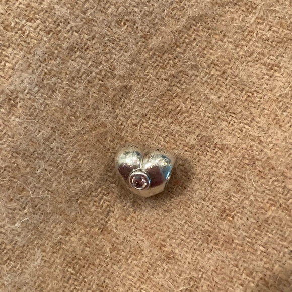 Pandora Heart Pink Charm - Picture 2 of 2